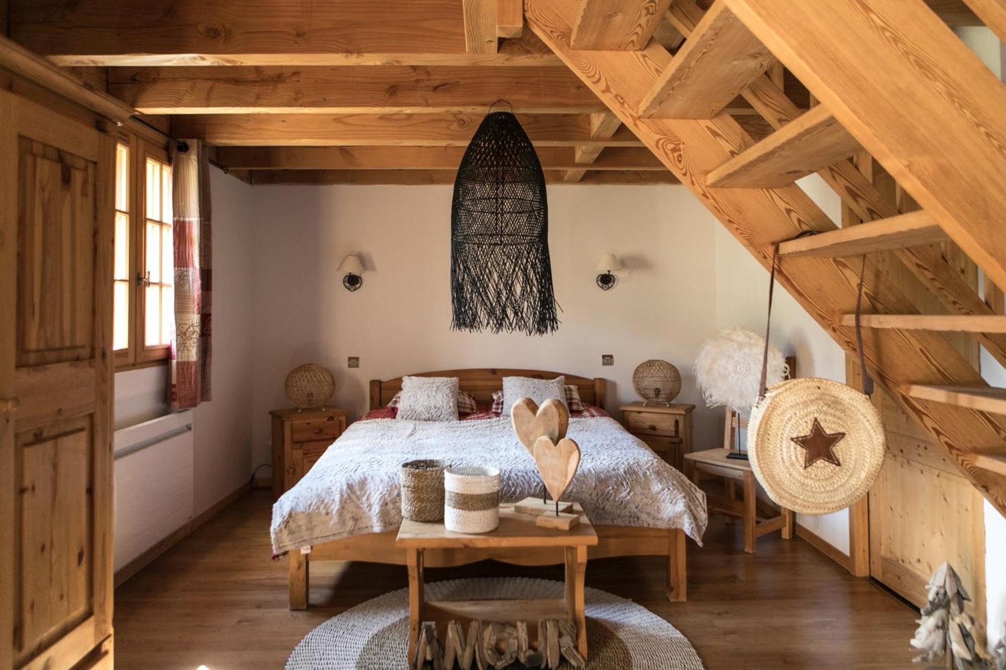 Montana Chalet Hotel & Spa Le Sauze Eksteriør bilde
